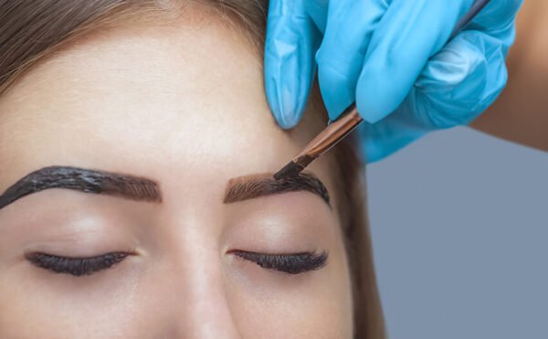 Eyebrow and lash tint